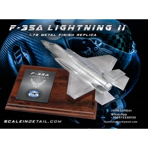 F-35A Lightning II 1:72 Replica 